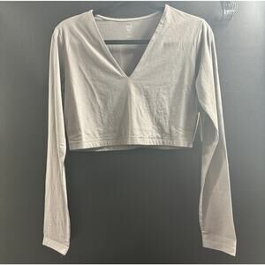 LITA by Ciara NWT‎ Cropped Long Sleeve T-Shirt Frost Grey Size M MSRP $58
